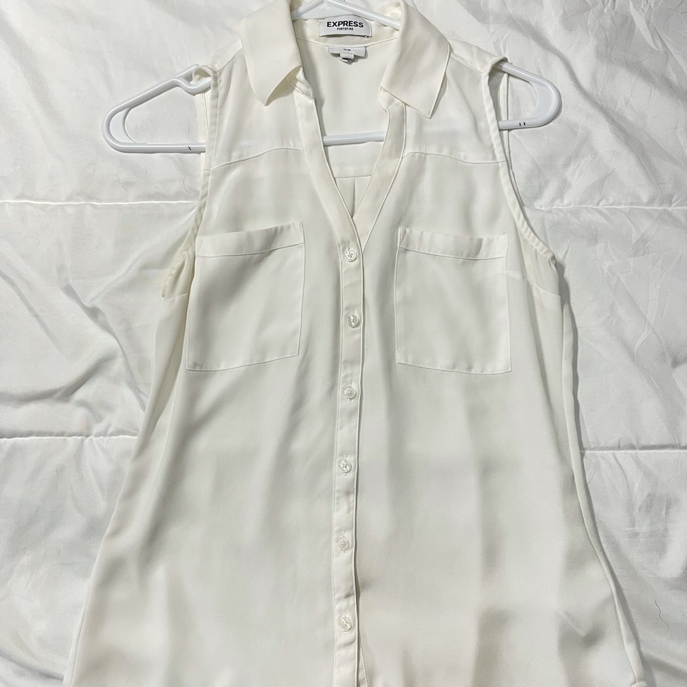 Express portofino xs top white button down sleeveless